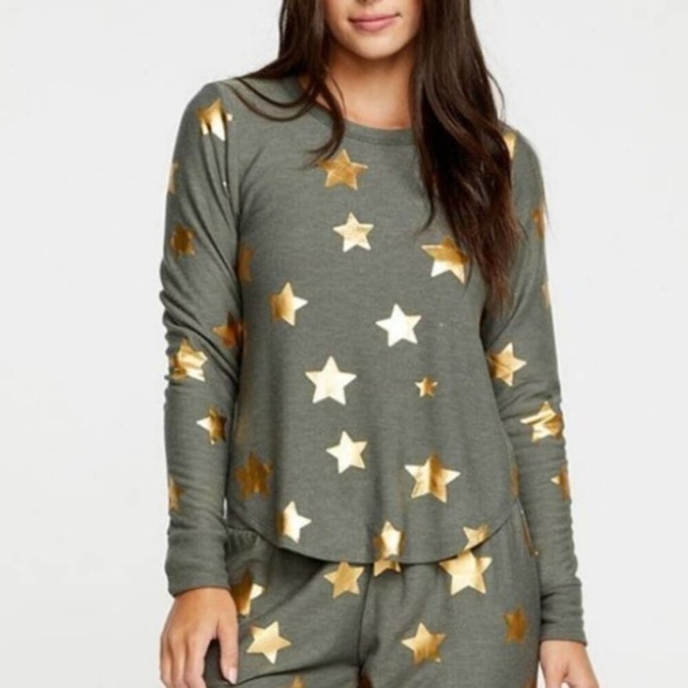 Chaser Long Sleeve Top in Green with Metallic Gold Stars Size Large